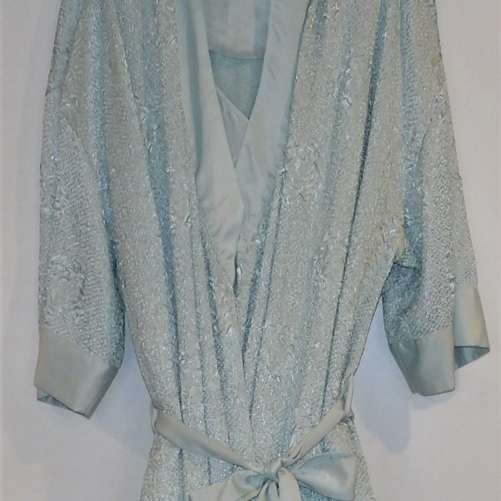 WOMEN'S ICY MINT GREEN CABERNET ROBE AND GOWN SET XL